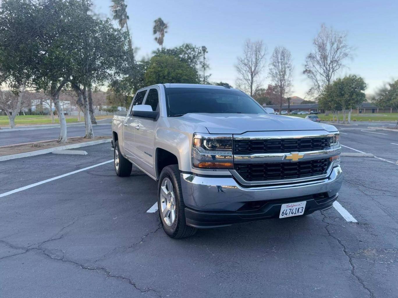 CHEVROLET SILVERADO-1500 2016 3GCUKREC9GG183875 image