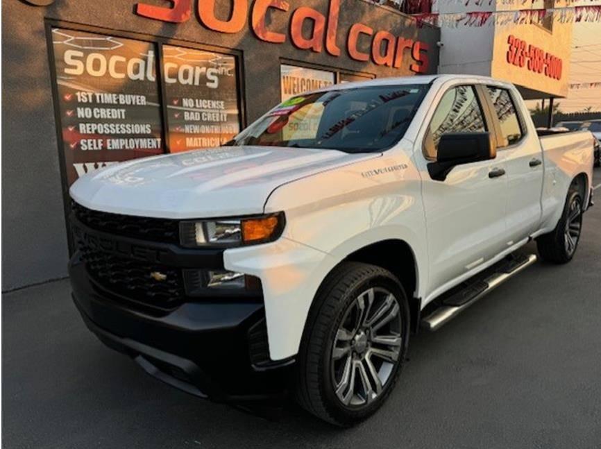 CHEVROLET SILVERADO-1500 2019 1GCRWAEH3KZ330174 image