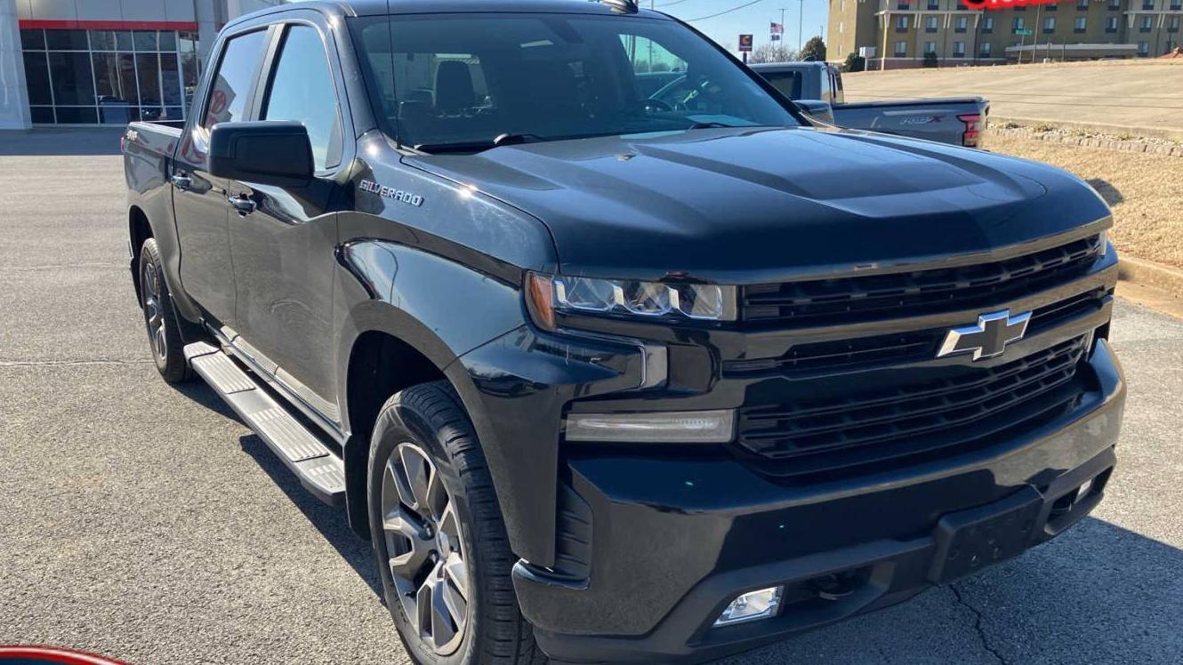 CHEVROLET SILVERADO-1500 2019 1GCUYEED2KZ140732 image