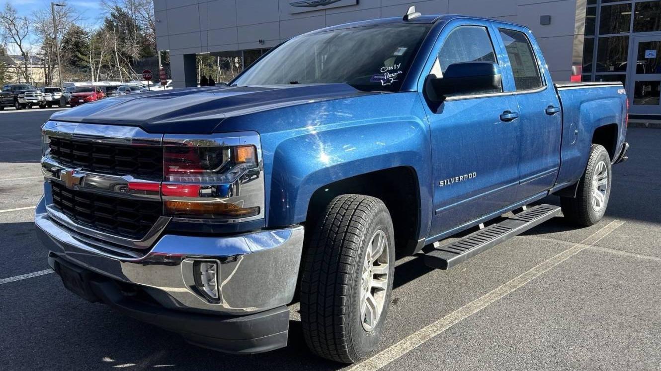 CHEVROLET SILVERADO-1500 2017 1GCVKREH0HZ372884 image