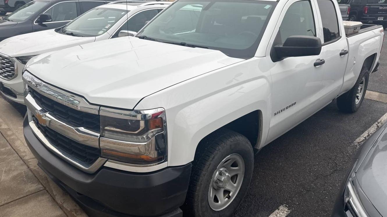 CHEVROLET SILVERADO-1500 2017 1GCVKNEC7HZ258555 image