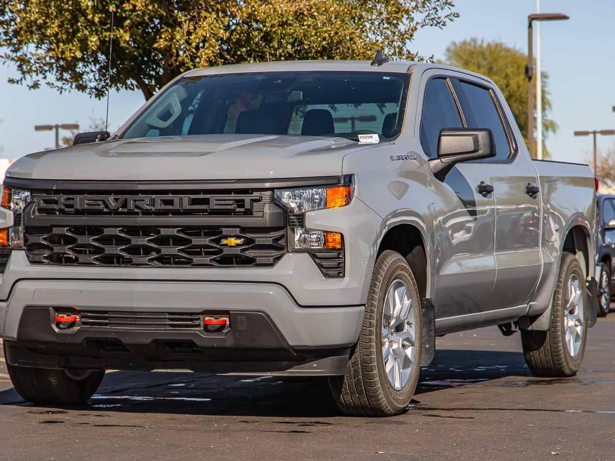 CHEVROLET SILVERADO-1500 2024 1GCPABEK2RZ346562 image