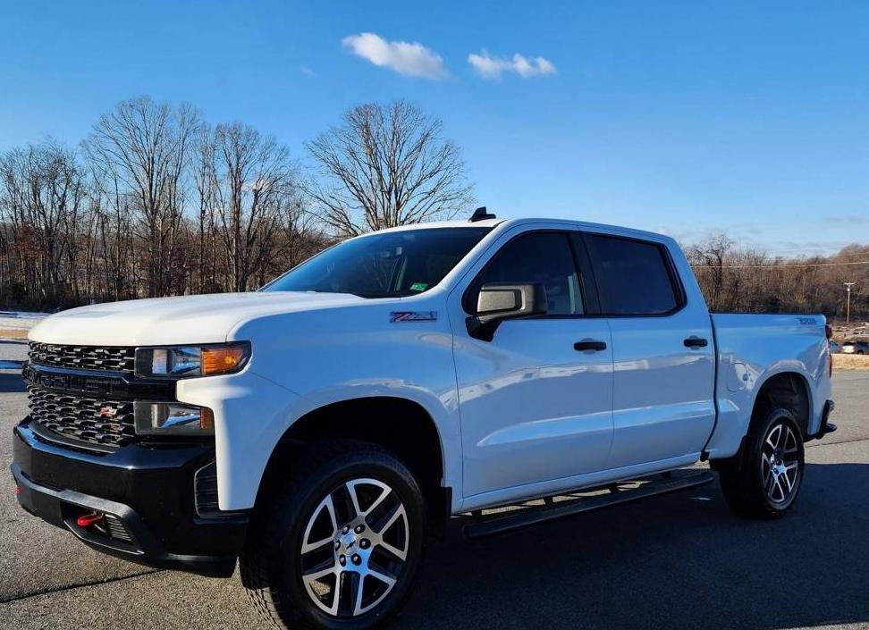 CHEVROLET SILVERADO-1500 2020 1GCPYCEF6LZ124215 image