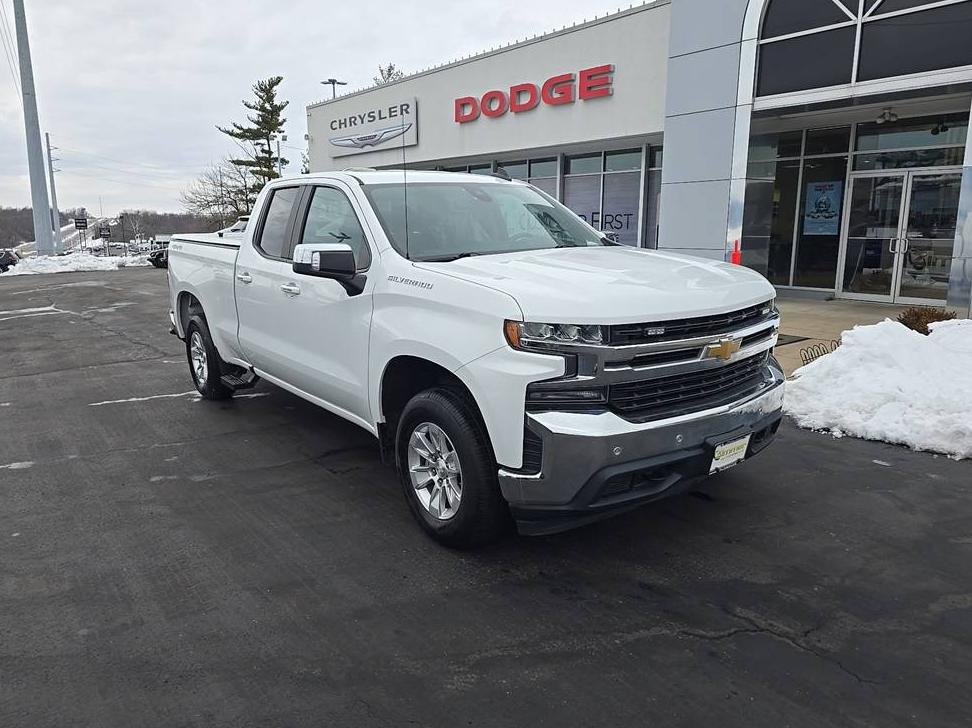 CHEVROLET SILVERADO-1500 2020 1GCRYDED7LZ289400 image