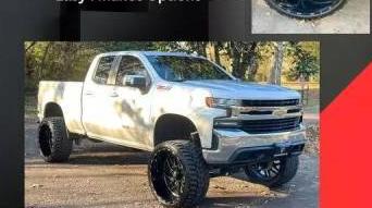 CHEVROLET SILVERADO-1500 2020 1GCRYDED3LZ190296 image