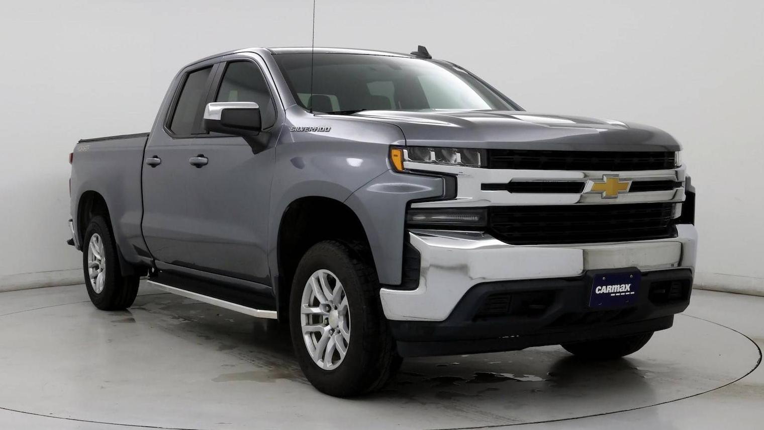 CHEVROLET SILVERADO-1500 2020 1GCRYDEK3LZ340437 image