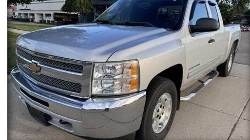 CHEVROLET SILVERADO-1500 2013 1GCRKSE70DZ410480 image