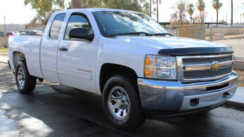 CHEVROLET SILVERADO-1500 2013 1GCRKSE77DZ252011 image