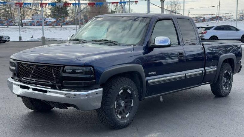 CHEVROLET SILVERADO-1500 2001 2GCEC19TX11190699 image