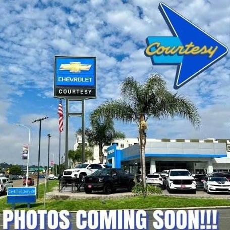 CHEVROLET SUBURBAN 2023 1GNSCFKD5PR527046 image