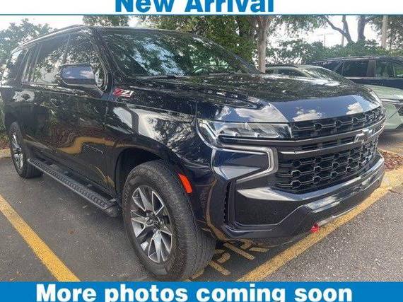 CHEVROLET SUBURBAN 2023 1GNSKDKD1PR401001 image