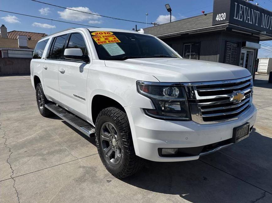 CHEVROLET SUBURBAN 2016 1GNSKHKC7GR202968 image