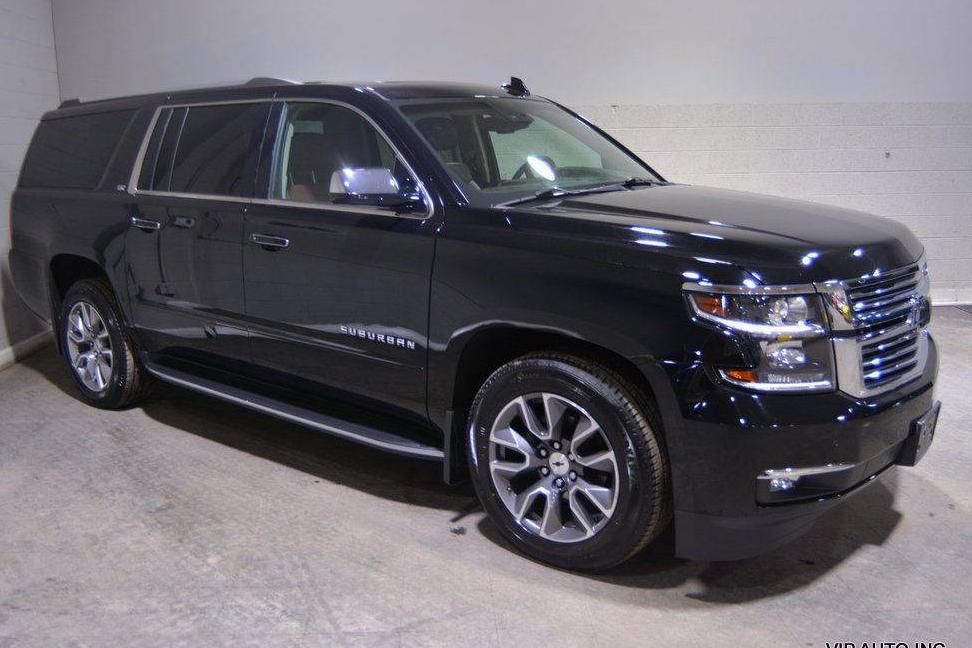 CHEVROLET SUBURBAN 2016 1GNSKJKC1GR129863 image