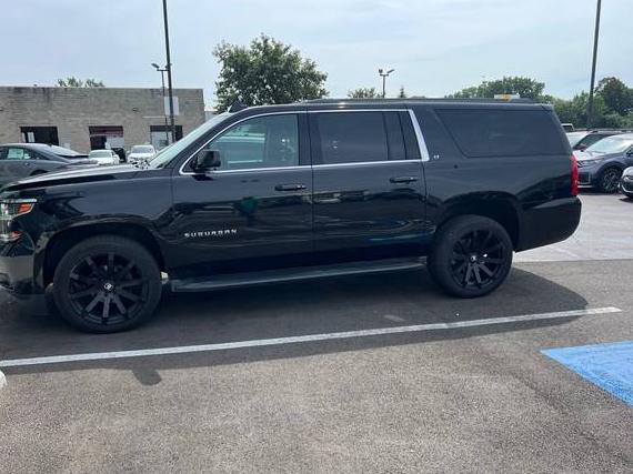 CHEVROLET SUBURBAN 2016 1GNSKHKC2GR360571 image