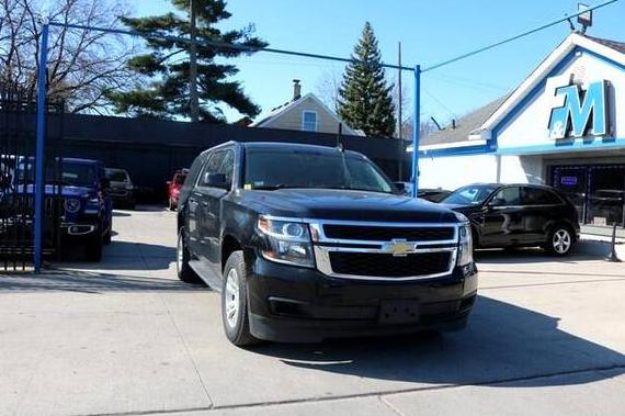 CHEVROLET SUBURBAN 2019 1GNSKHKC2KR202420 image