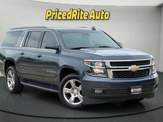 CHEVROLET SUBURBAN 2019 1GNSKHKC1KR157440 image