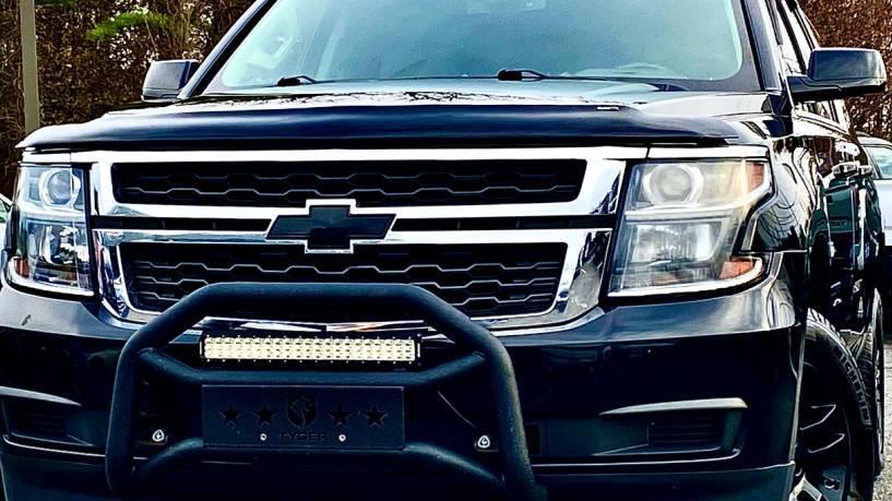 CHEVROLET SUBURBAN 2019 1GNSKHKC9KR172431 image