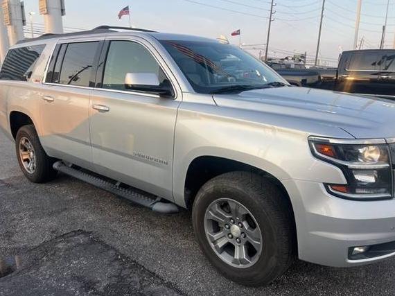 CHEVROLET SUBURBAN 2019 1GNSKHKC6KR259221 image