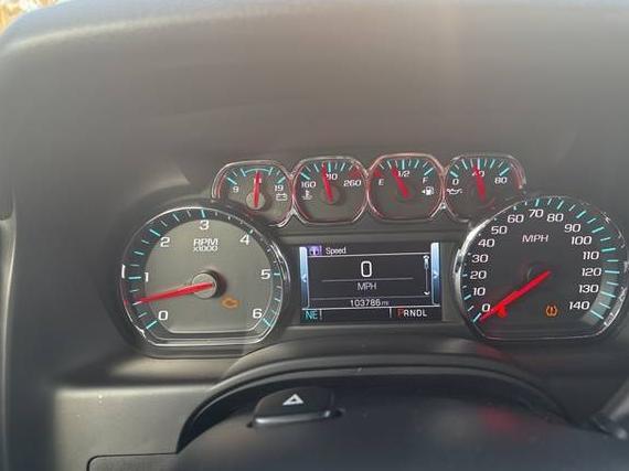 CHEVROLET SUBURBAN 2019 1GNSKHKC3KR167080 image CHEVROLET SUBURBAN 2019 1GNSKHKC3KR167080 image