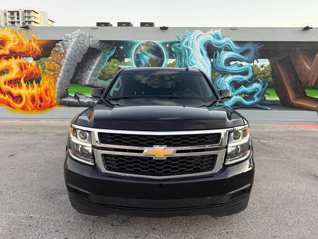 CHEVROLET SUBURBAN 2018 1GNSCHKC1JR395168 image