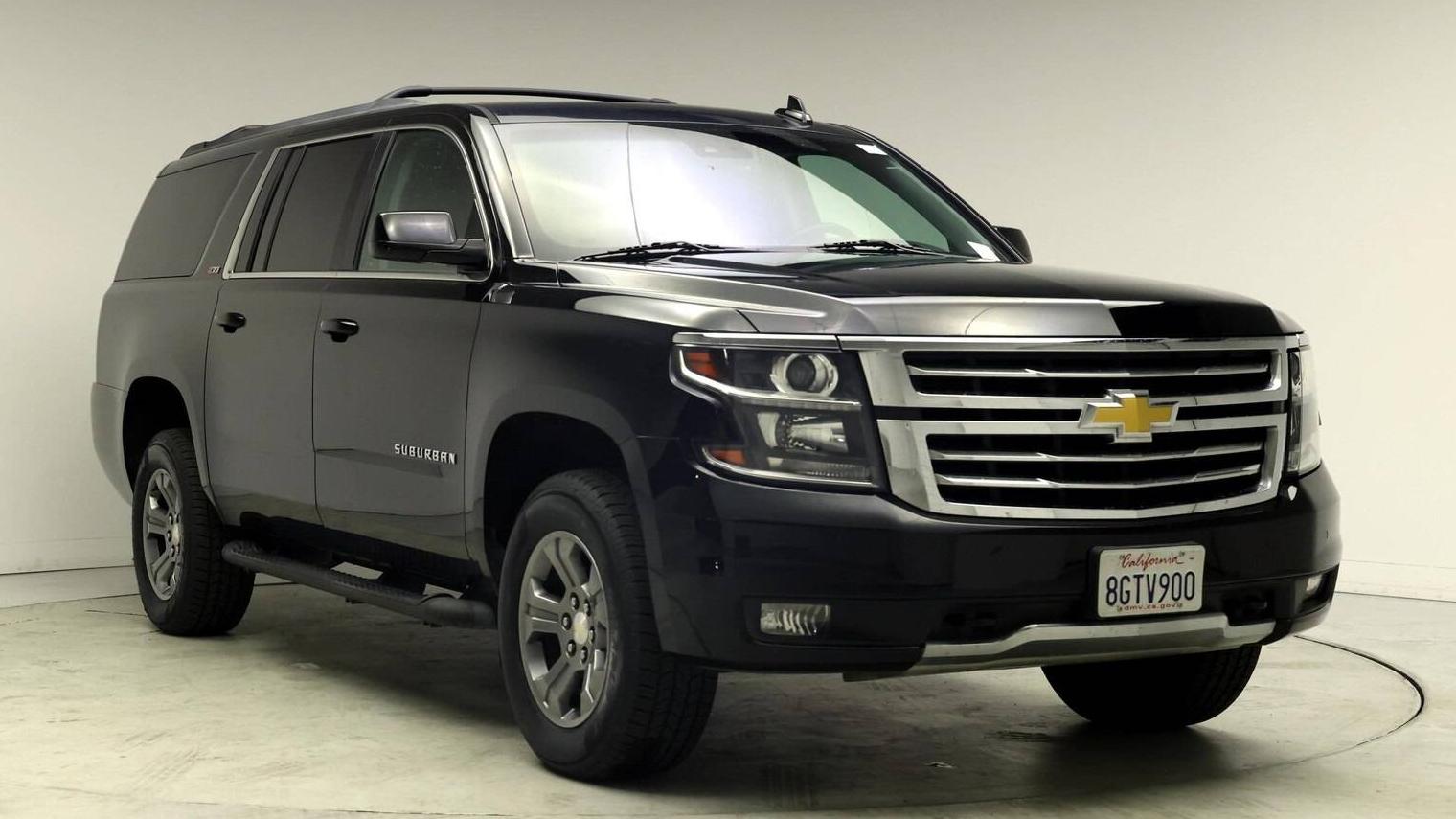 CHEVROLET SUBURBAN 2018 1GNSKHKC8JR394134 image