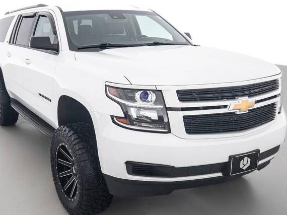 CHEVROLET SUBURBAN 2018 1GNSKHKC2JR356737 image