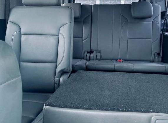 CHEVROLET SUBURBAN 2018 1GNSCHKC3JR267059 image CHEVROLET SUBURBAN 2018 1GNSCHKC3JR267059 image