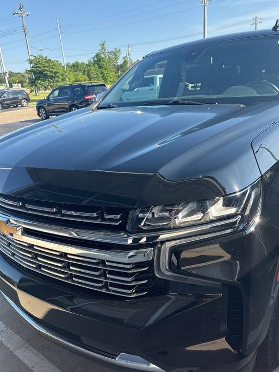 CHEVROLET SUBURBAN 2021 1GNSKFKD0MR208524 image