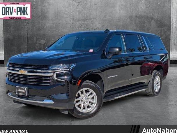 CHEVROLET SUBURBAN 2021 1GNSCCKDXMR462897 image