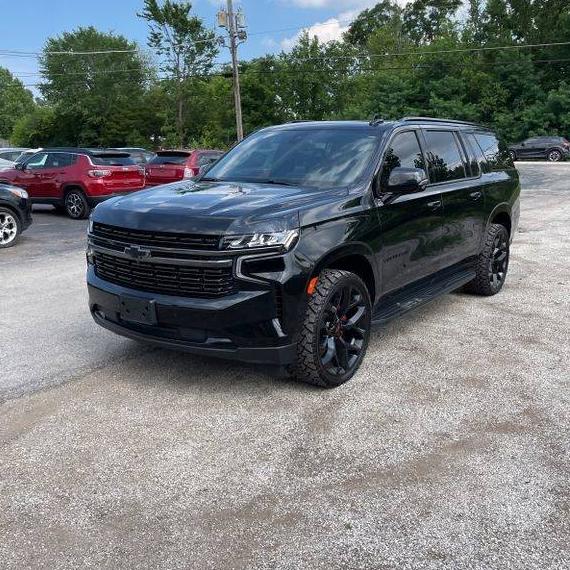CHEVROLET SUBURBAN 2021 1GNSKEKDXMR220710 image CHEVROLET SUBURBAN 2021 1GNSKEKDXMR220710 image