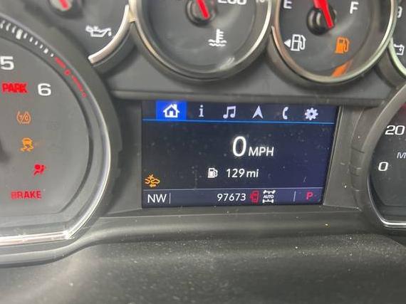 CHEVROLET SUBURBAN 2021 1GNSKEKD6MR389266 image CHEVROLET SUBURBAN 2021 1GNSKEKD6MR389266 image