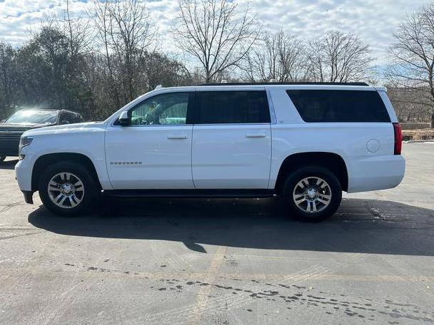 CHEVROLET SUBURBAN 2017 1GNSKHKC6HR216023 image