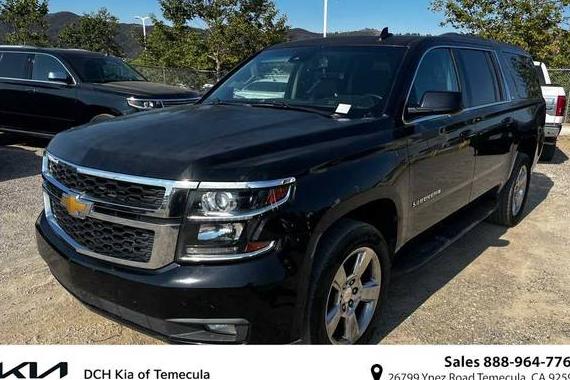 CHEVROLET SUBURBAN 2017 1GNSCHKC6HR322422 image