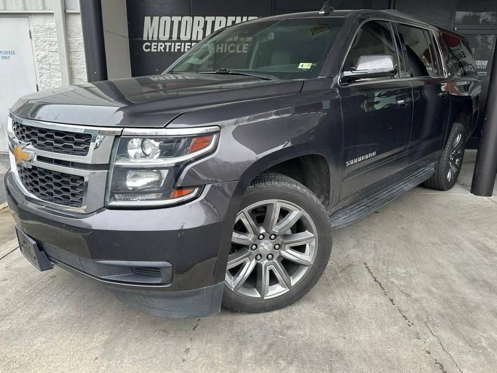 CHEVROLET SUBURBAN 2017 1GNSCHKC0HR389727 image