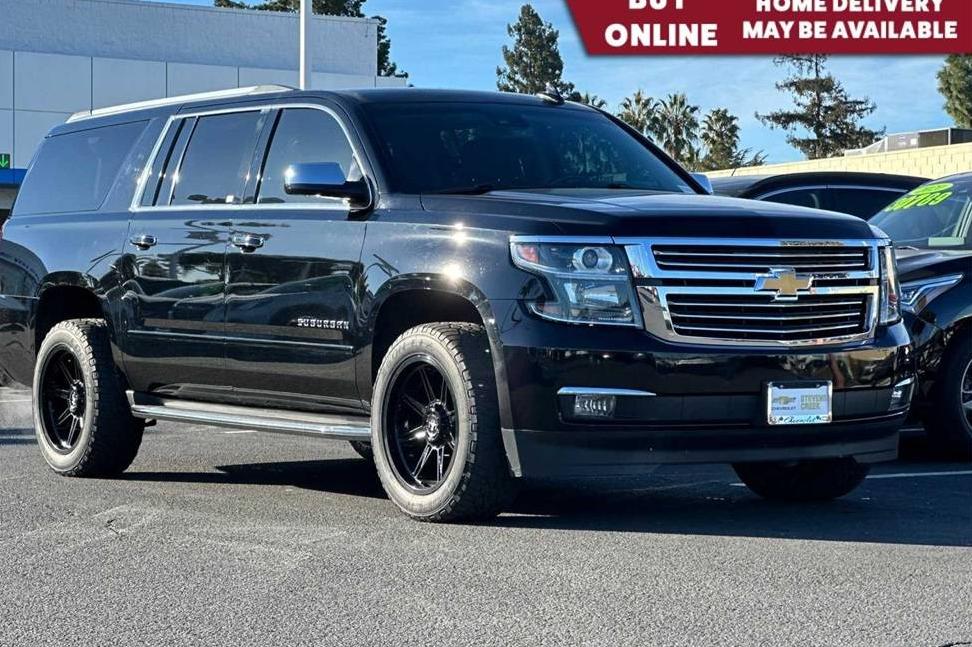 CHEVROLET SUBURBAN 2017 1GNSKJKC9HR182456 image