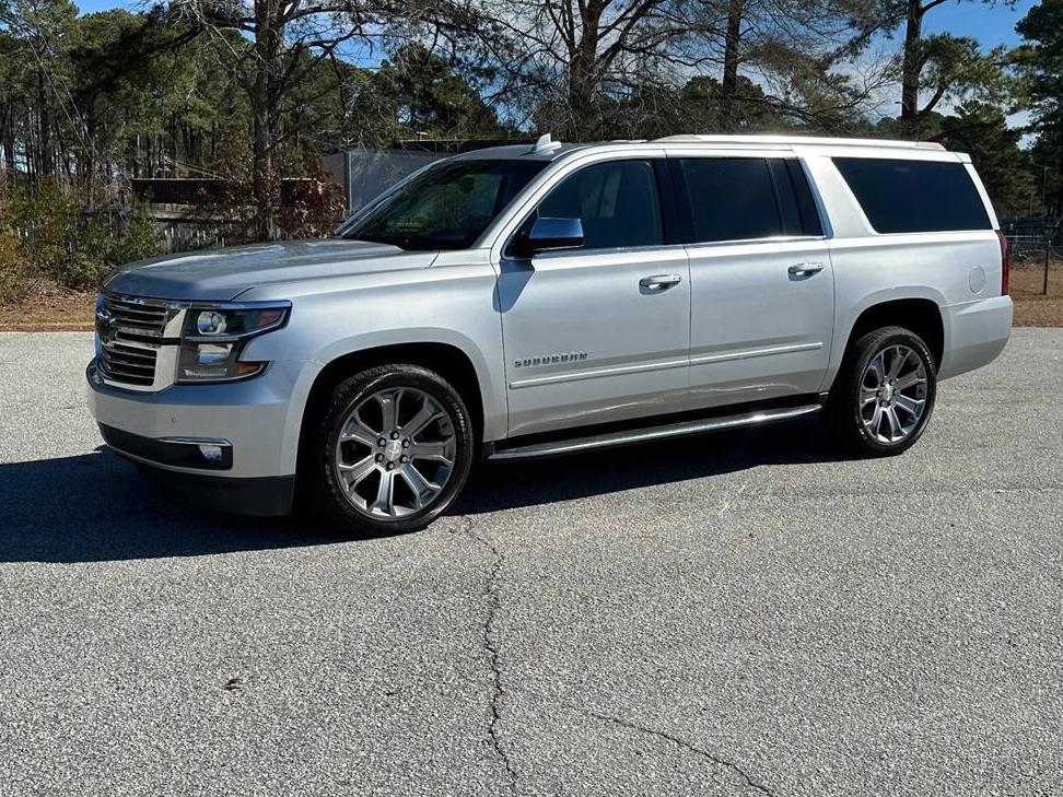 CHEVROLET SUBURBAN 2017 1GNSKJKC9HR373617 image