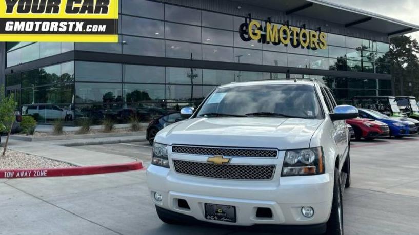 CHEVROLET SUBURBAN 2012 1GNSCKE01CR284430 image