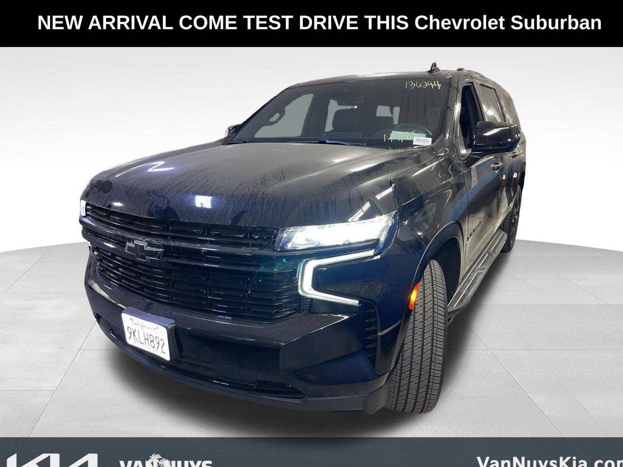 CHEVROLET SUBURBAN 2024 1GNSCEKD1RR136294 image