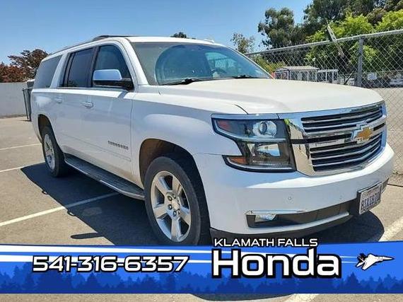CHEVROLET SUBURBAN 2020 1GNSKJKJ8LR301167 image