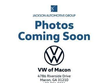 CHEVROLET SUBURBAN 2020 1GNSCHKCXLR236801 image CHEVROLET SUBURBAN 2020 1GNSCHKCXLR236801 image