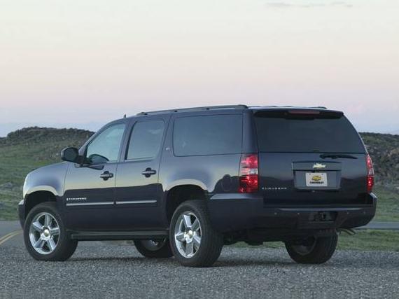 CHEVROLET SUBURBAN 2011 1GNSKJE30BR178055 image