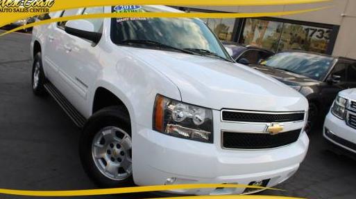 CHEVROLET SUBURBAN 2011 1GNSCJE05BR348106 image