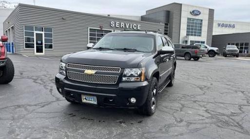 CHEVROLET SUBURBAN 2011 1GNSKKE39BR171370 image