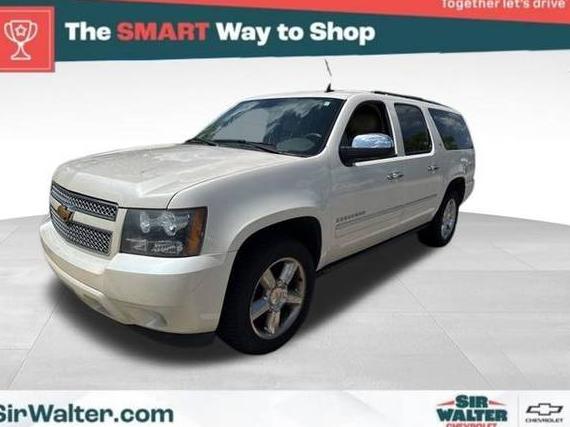 CHEVROLET SUBURBAN 2013 1GNSKKE72DR195662 image