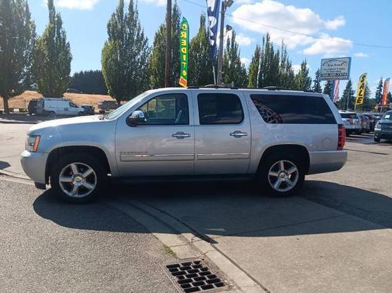 CHEVROLET SUBURBAN 2013 1GNSKKE79DR207533 image