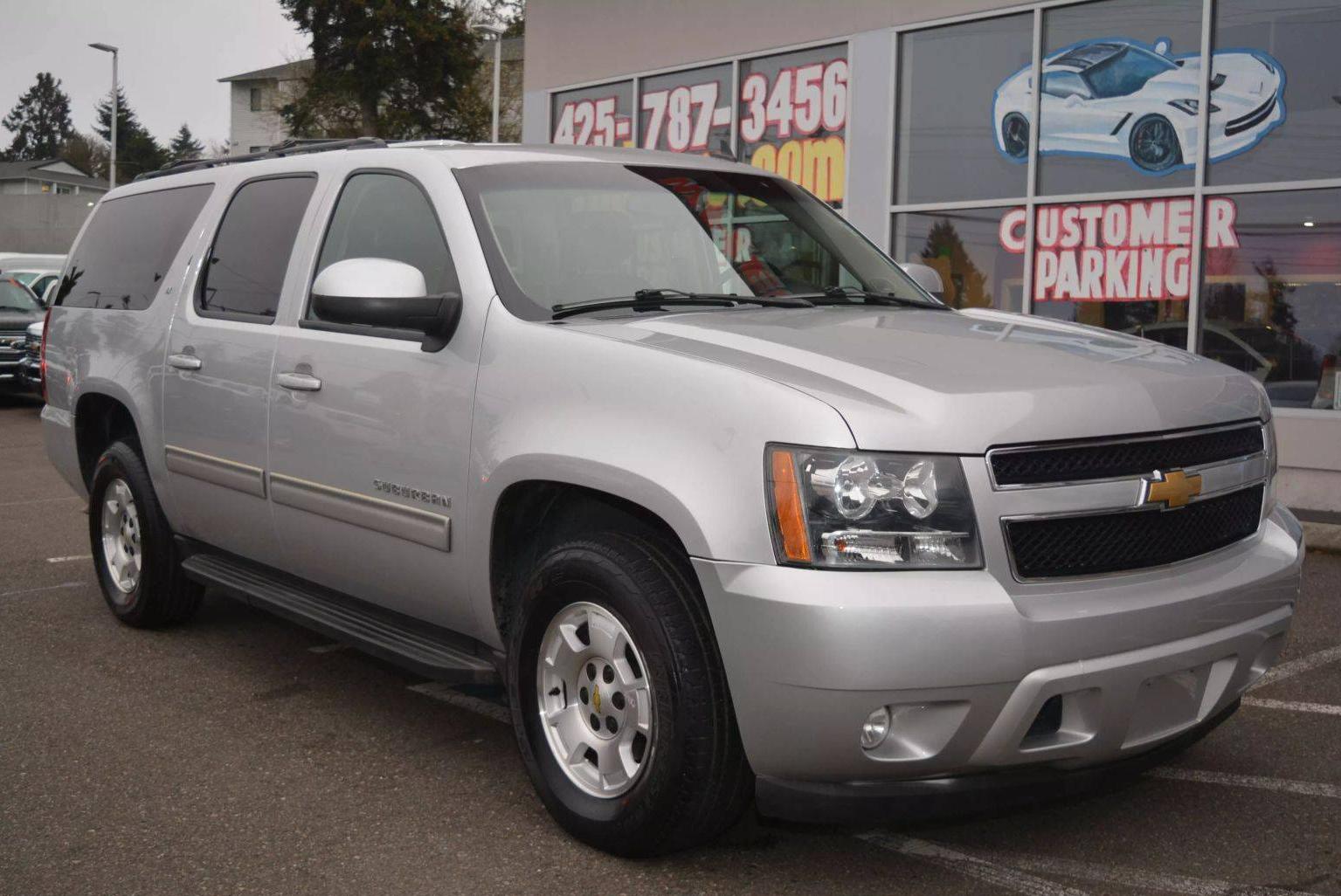 CHEVROLET SUBURBAN 2013 1GNSKJE72DR270807 image