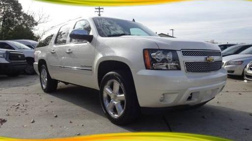 CHEVROLET SUBURBAN 2013 1GNSKKE76DR118308 image