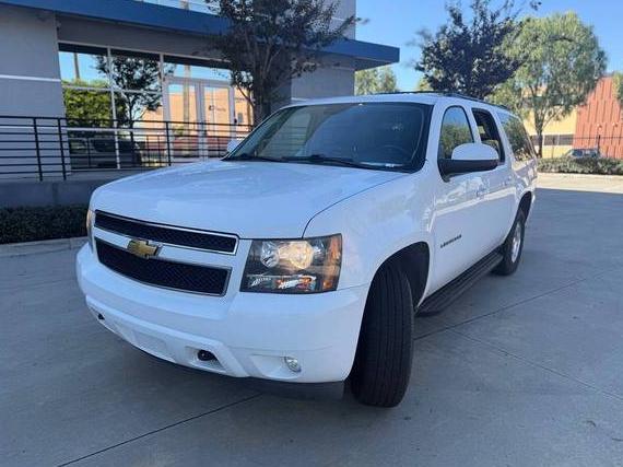 CHEVROLET SUBURBAN 2013 1GNSCJE07DR128176 image CHEVROLET SUBURBAN 2013 1GNSCJE07DR128176 image