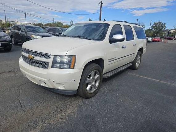 CHEVROLET SUBURBAN 2013 1GNSKKE73DR375720 image CHEVROLET SUBURBAN 2013 1GNSKKE73DR375720 image