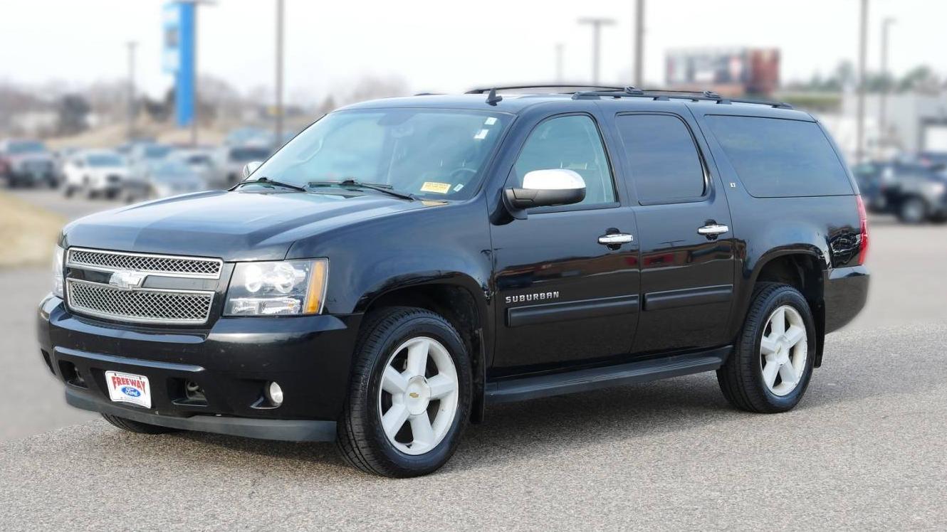 CHEVROLET SUBURBAN 2013 1GNSKJE74DR294493 image